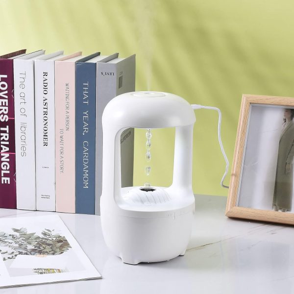 Humidificador Antigravedad — detalle USB y tamaño