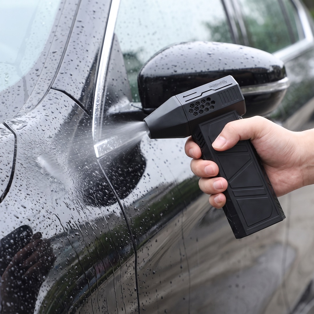 Secando el auto con aire, sin trapo