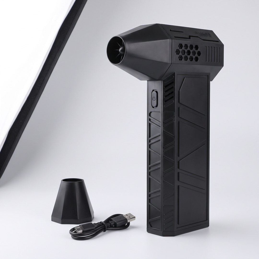 Soplador Turbo Jet con su boquilla y cable USB-C